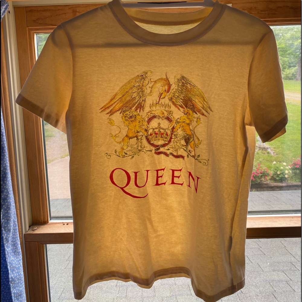 queen shirt